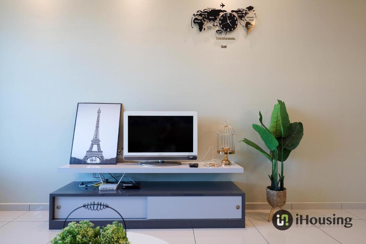 Ong Kim Wee Residence Melaka By I Housing Exterior foto